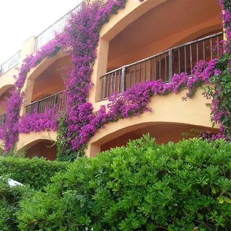 Inter-residences Costa Smeralda Lägenhetshotell *